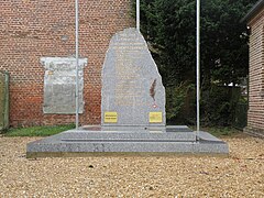 Le monument aux morts.