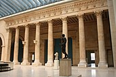 Great Colonnade from Apamea (Syria) with statue of Septimus Severus in front