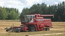 Massey Ferguson 860 Combine