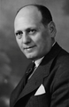 Maurice Hartt est député de Montréal-Saint-Louis de 1939 à 1947 pour le Parti Libéral.