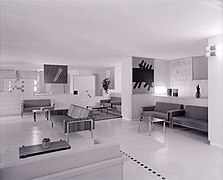 12.º Triennale de Milán (1960), muebles para interiores diseñados por Ettore Sottsass