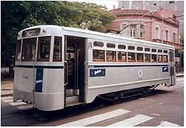 A 1950s Fabricaciones Militares tram