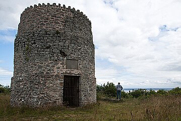 'Tŵr Allt y Garreg', Chwitffordd