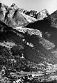 Fiesch im Jahr 1911. Deutlich sichtbar der Fieschergletscher.