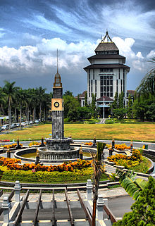 Landmarks Kampus UByang sangat khas